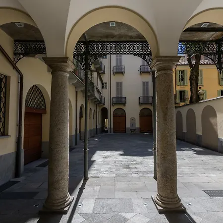 Lägenhet Casa Savoia By Wonderful Italy *